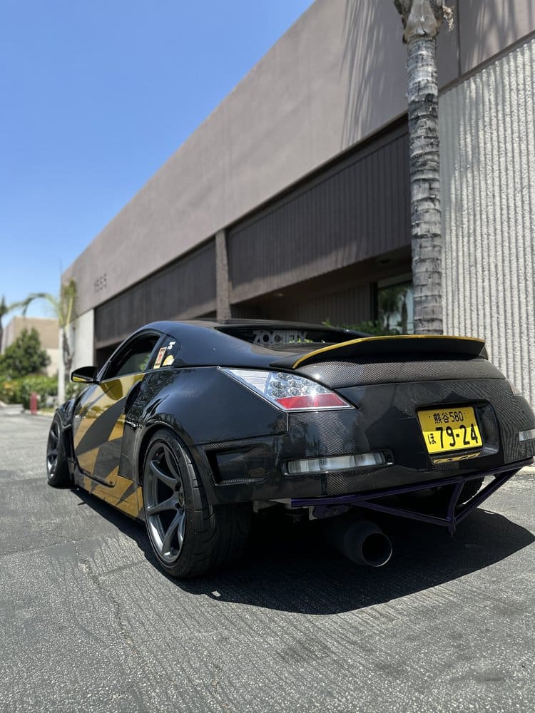 350Z Wide Rear Quarter Panels